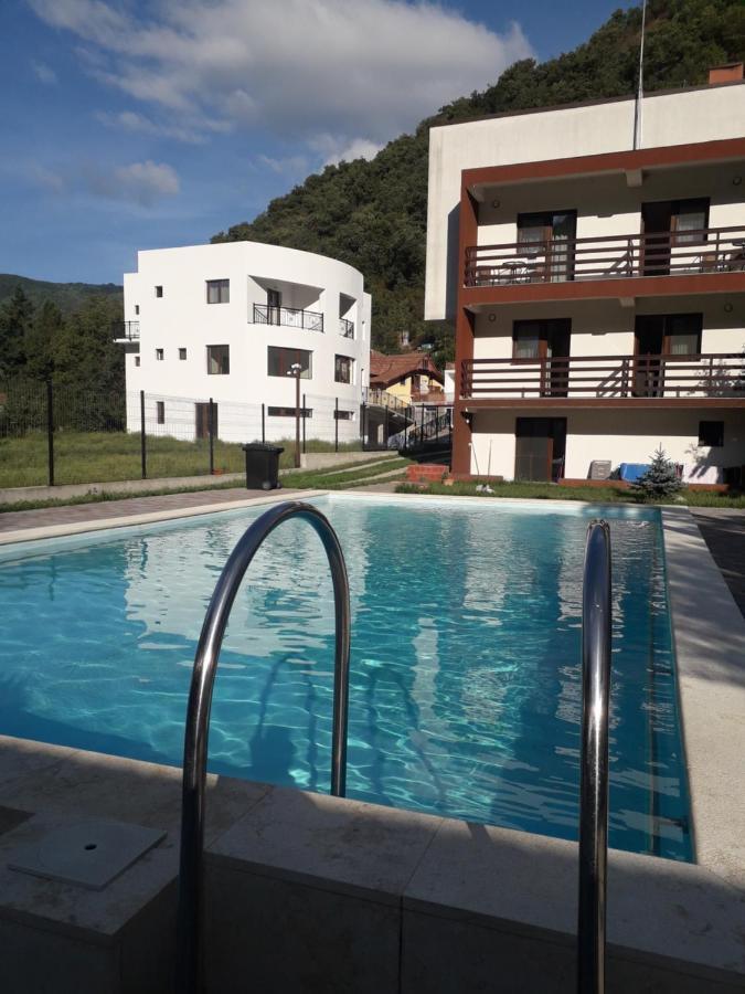 Vila Ovidiu 伯伊莱海尔库拉内 外观 照片